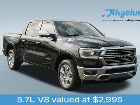 Used 2022 RAM 1500 Laramie AWD/4WD image 1
