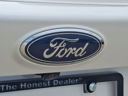 Used 2017 Ford Escape Titanium AWD/4WD image 31
