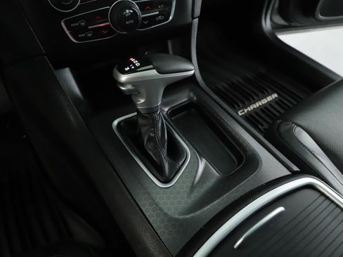 Used 2018 Dodge Charger GT image 16