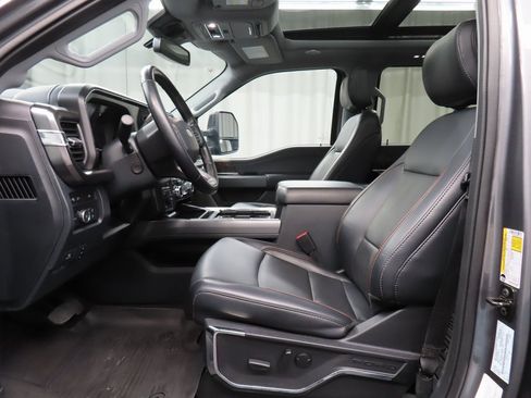 Used 2024 Ford F250 Lariat w/ Lariat Ultimate Package image 9