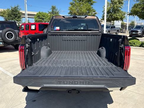 Used 2023 Toyota Tundra Limited AWD/4WD image 32