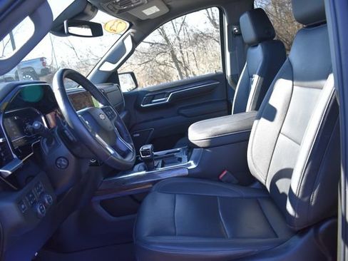 Certified 2023 Chevrolet Silverado 1500 LTZ w/ LTZ Premium Package image 32