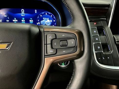 Used 2023 Chevrolet Tahoe High Country w/ Premium Package 2 AWD/4WD image 27