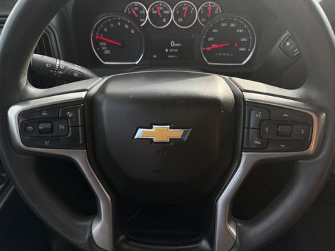 Used 2022 Chevrolet Silverado 1500 Custom w/ Safety Confidence Package RWD image 19