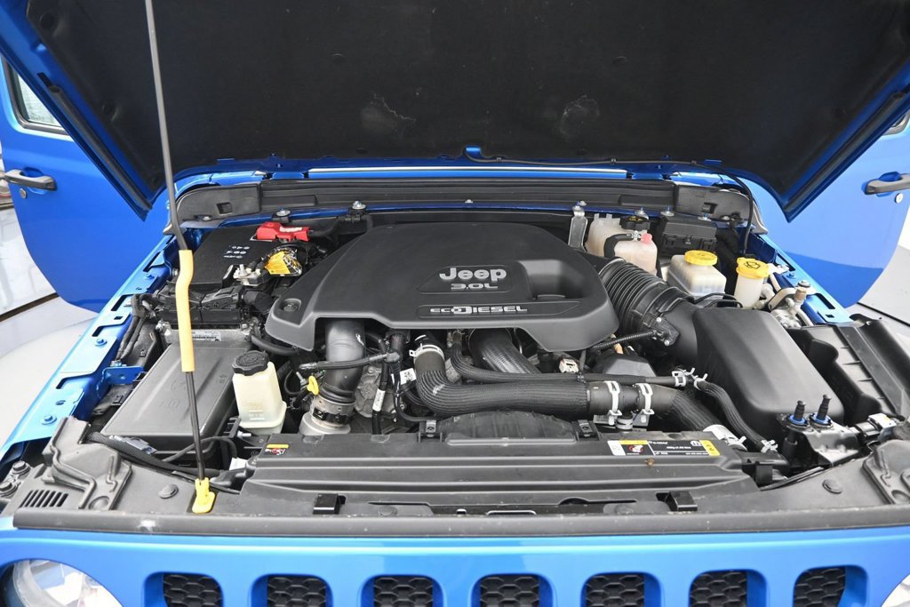 Used 2022 Jeep Wrangler Unlimited Sport AWD/4WD image 14