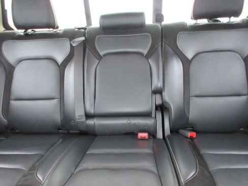 Used 2021 RAM 1500 Laramie image 22