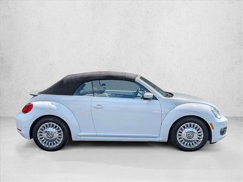 Used 2016 Volkswagen Beetle 1.8T S FWD image 5