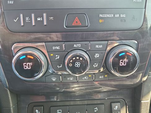 Used 2017 Buick Enclave Leather image 17