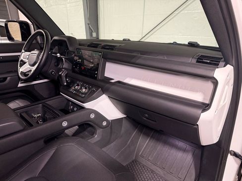 Used 2022 Land Rover Defender 110 X-Dynamic HSE AWD/4WD image 26