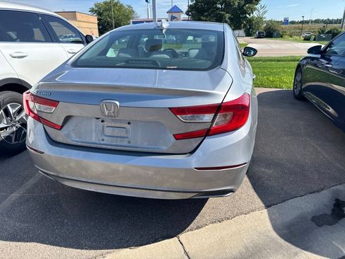 Used 2019 Honda Accord LX image 4