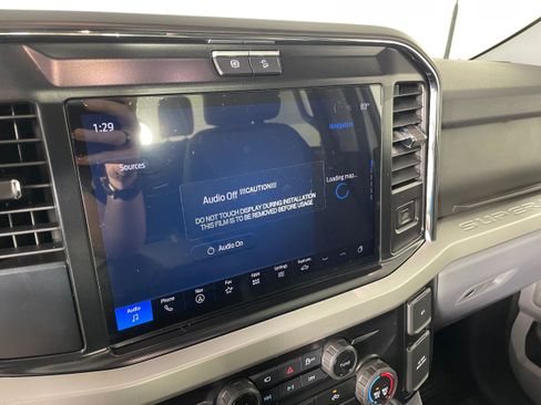 New 2026 Ford F250 XLT w/ XLT Premium Package AWD/4WD image 5