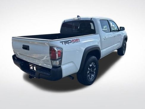 Used 2023 Toyota Tacoma TRD Off-Road image 6