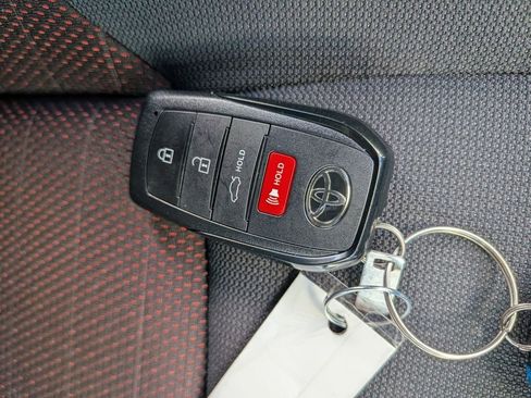 Used 2024 Toyota Corolla SE image 36