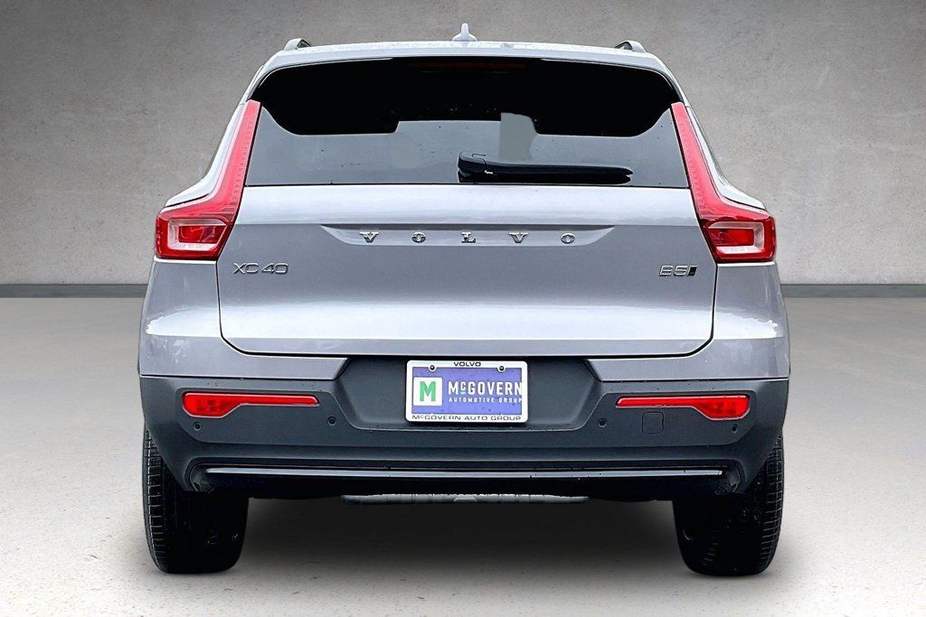 New 2026 Volvo XC40 B5 Ultra w/ Protection Package Premier AWD/4WD image 5