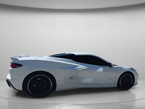 Used 2022 Chevrolet Corvette Stingray Premium Conv w/ Z51 Performance Package image 31