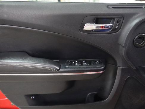 Used 2013 Dodge Charger SXT Plus image 21