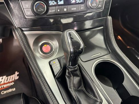 Used 2023 Nissan Maxima SV w/ Floor Mat Group image 22