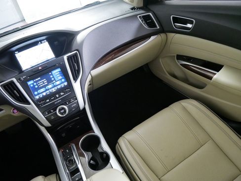 Used 2019 Acura TLX V6 SH-AWD w/ Technology Pkg image 11