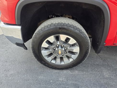 Used 2025 Chevrolet Silverado 2500 LT w/ All Star Edition image 4