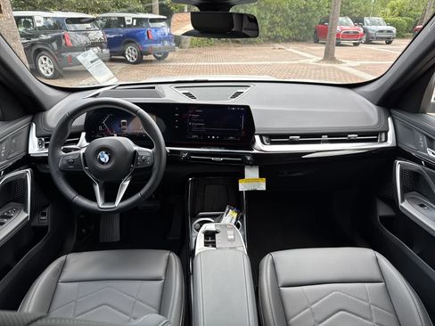 Used 2025 BMW X1 xDrive28i w/ Technology Package AWD/4WD image 13