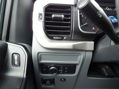 Used 2021 Ford F150 XL w/ Equipment Group 101A High RWD image 19