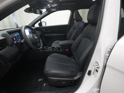 Certified 2026 Subaru Outback Limited XT AWD/4WD image 7