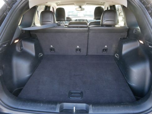 Used 2020 Jeep Cherokee Trailhawk w/ Cold Weather Group image 18