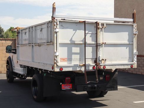Used 2017 Ford F550 2WD Regular Cab Super Duty image 7