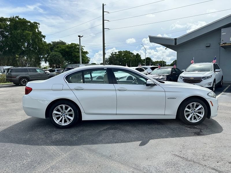 Used 2015 BMW 528i Sedan RWD image 4