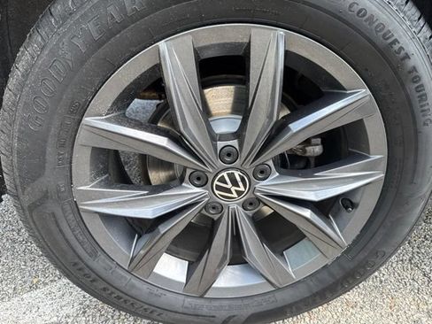 Certified 2023 Volkswagen Tiguan SE AWD/4WD image 7