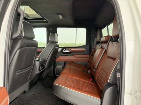 Used 2025 GMC Sierra 1500 Denali Ultimate AWD/4WD image 13