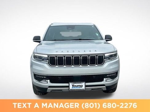 Used 2024 Jeep Wagoneer Series II AWD/4WD image 9