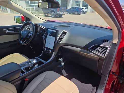 Used 2023 Ford Edge SEL w/ Convenience Package AWD/4WD image 12