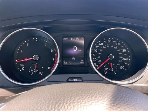 Used 2021 Volkswagen Tiguan SE FWD image 20