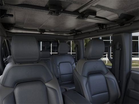 New 2025 Ford Bronco Outer Banks image 12