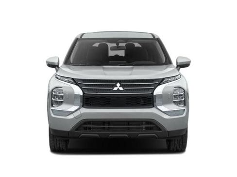 Used 2023 Mitsubishi Outlander ES FWD image 7