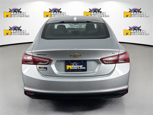 Used 2019 Chevrolet Malibu LT image 9