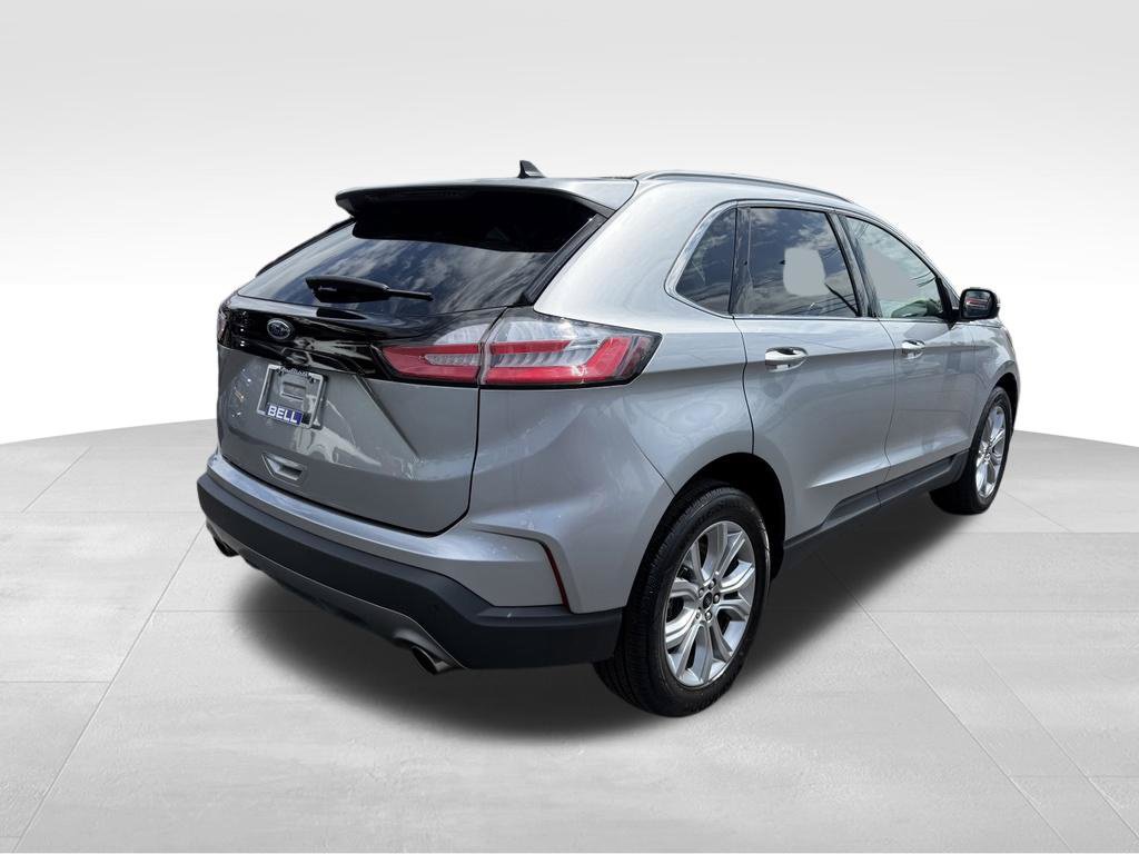 Certified 2024 Ford Edge Titanium AWD/4WD image 8