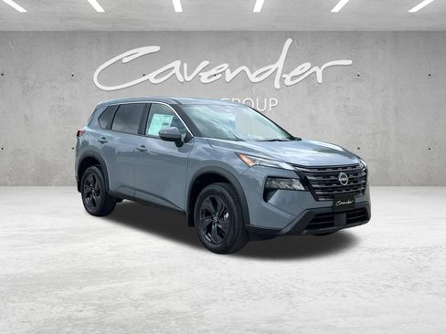 New 2026 Nissan Rogue SV FWD image 2