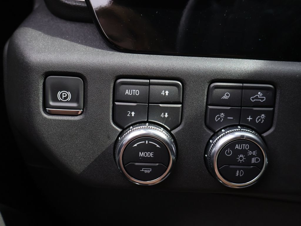 Certified 2025 GMC Sierra 1500 Elevation AWD/4WD image 41