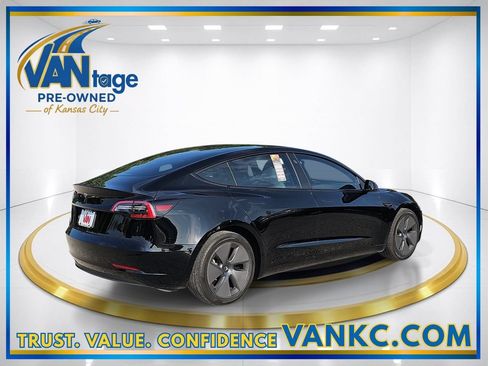 Used 2023 Tesla Model 3 Standard Range RWD image 6