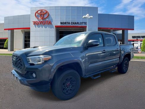 Used 2023 Toyota Tacoma TRD Sport w/ Advanced Technology Package AWD/4WD image 3