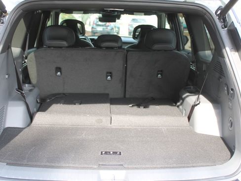 New 2026 Kia EV9 Land image 10