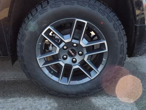 New 2026 GMC Terrain AT4 w/ Convenience Package III image 20