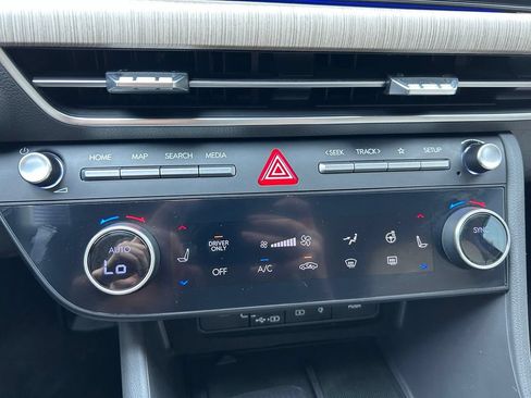 Used 2024 Hyundai Sonata Limited FWD image 31
