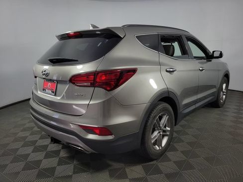 Used 2017 Hyundai Santa Fe Sport FWD image 9