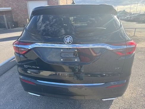 Used 2020 Buick Enclave Essence w/ Sport Touring Edition image 3