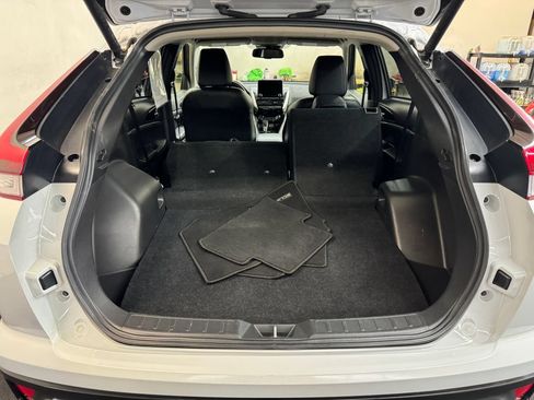 Used 2024 Mitsubishi Eclipse Cross SE AWD/4WD image 7
