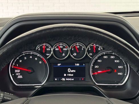 Used 2021 Chevrolet Tahoe LT w/ LT Signature Package RWD image 30
