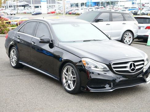 Used 2014 Mercedes-Benz E 350 Sedan image 7